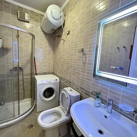 Centre Lions Gate 13 Appartement *